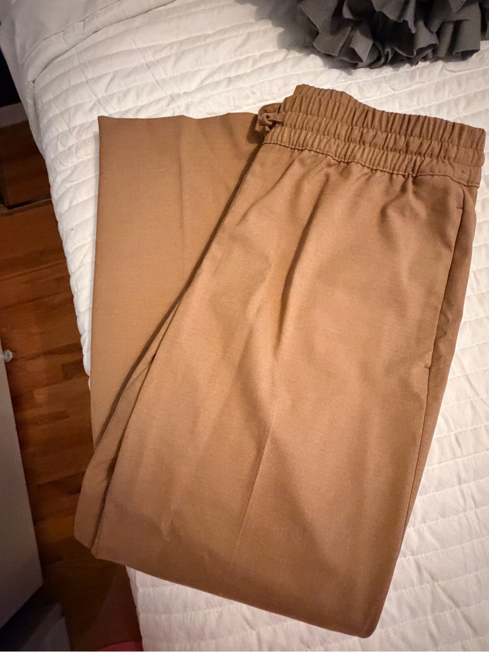 Banana Republic Tan Elastic Waist Chinos